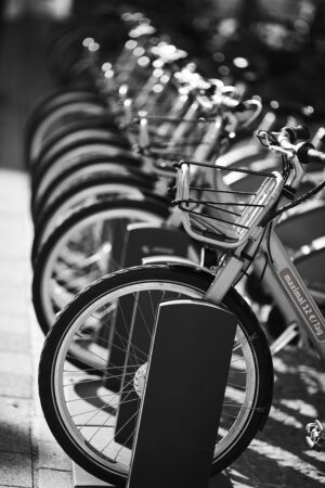 rental-bike-4384874_1280 rental-bike-4384874_1280